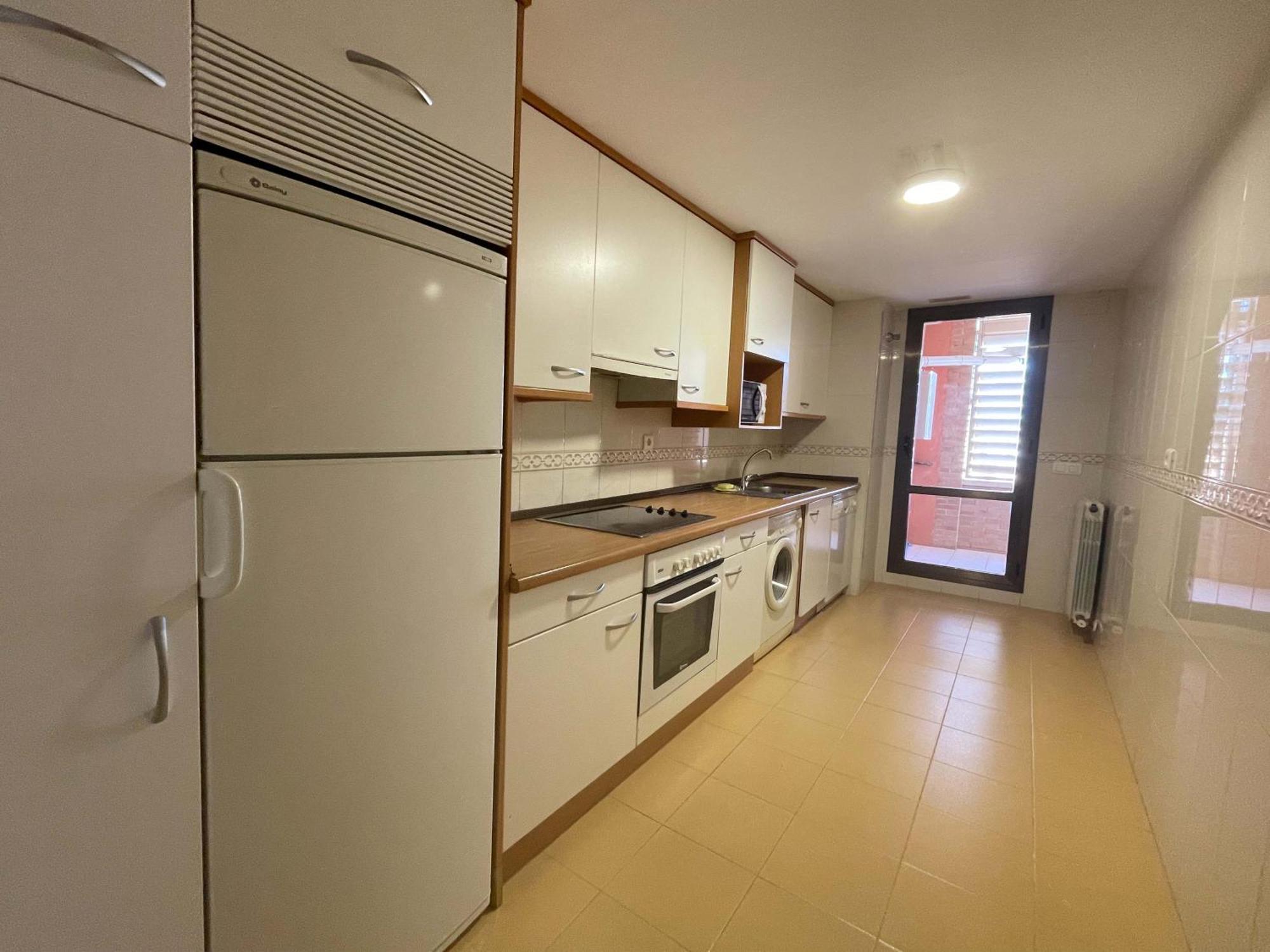 סרגוסה Apartamentos El Pilar Suites 3000 מראה חיצוני תמונה